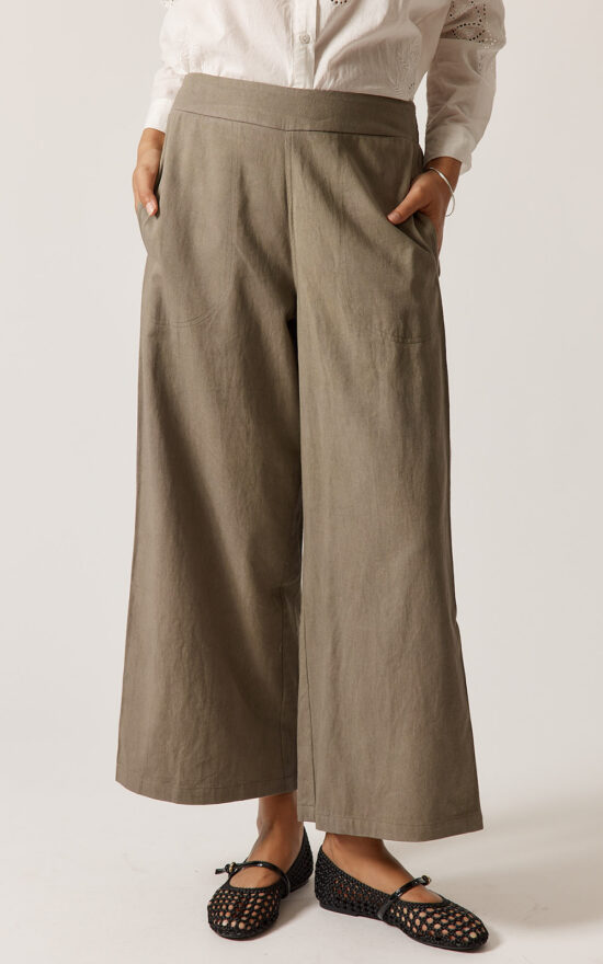 Pula Pant product photo.