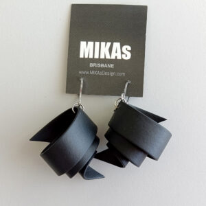 Rasen Earrings