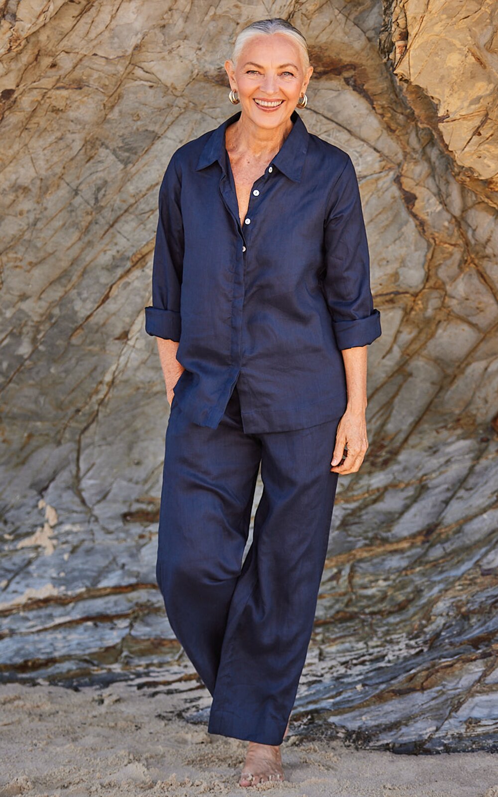Camille Wide Leg Pant In Linen product photo.