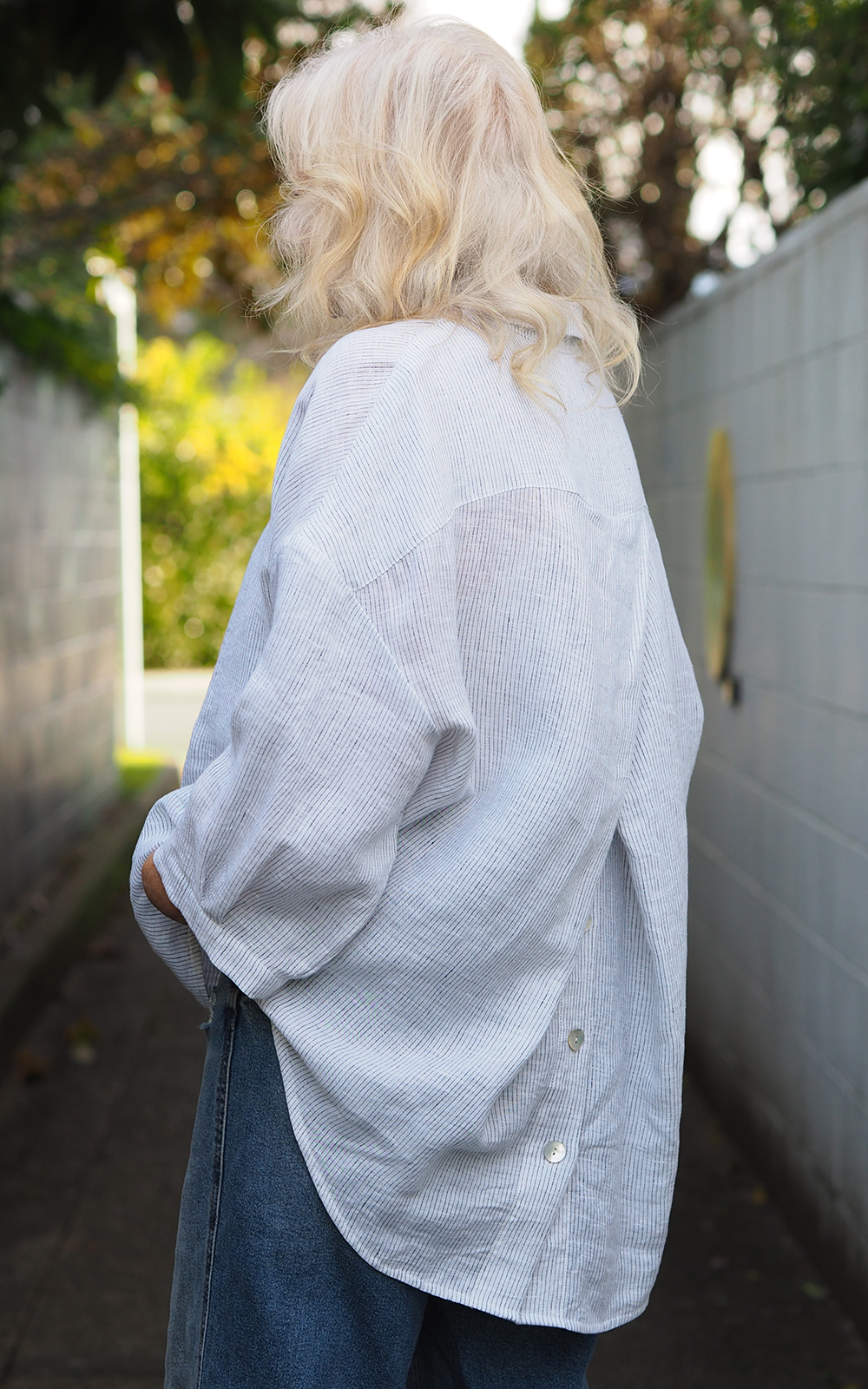 Ohawe Shirt product photo.