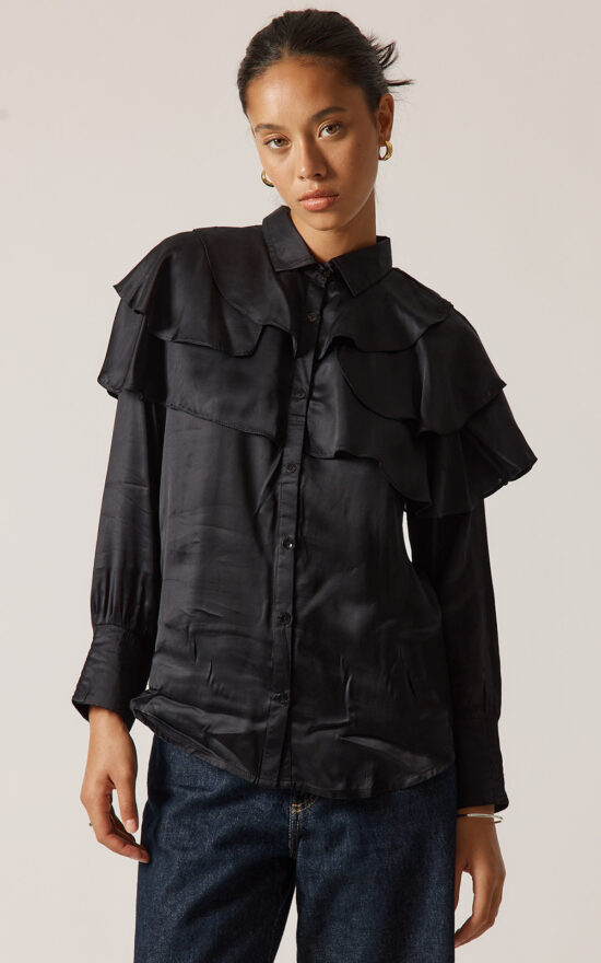 Rome Shirt product photo.