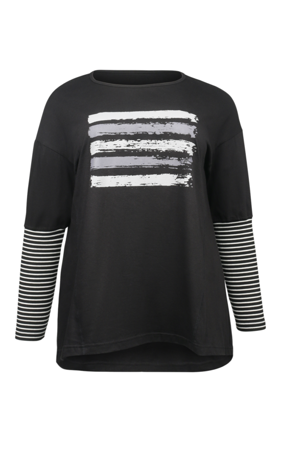 Noir Top product photo.