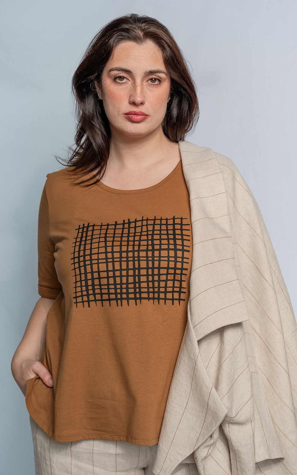 Gauze Tee With Print product photo.