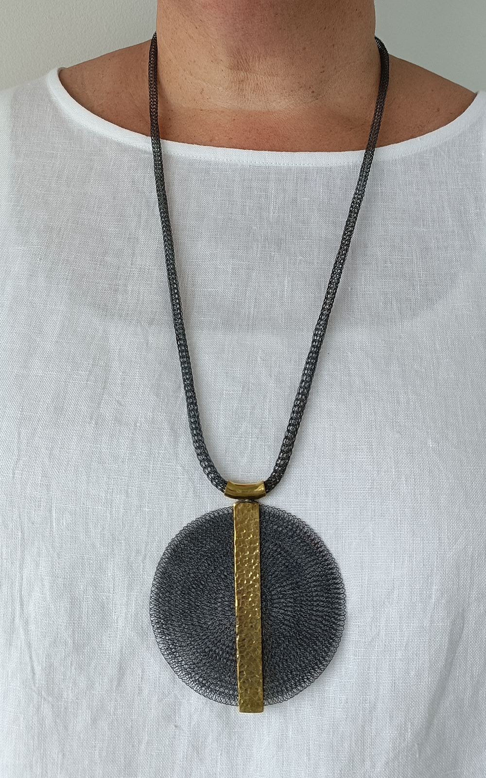 Circle Linear Necklace product photo.
