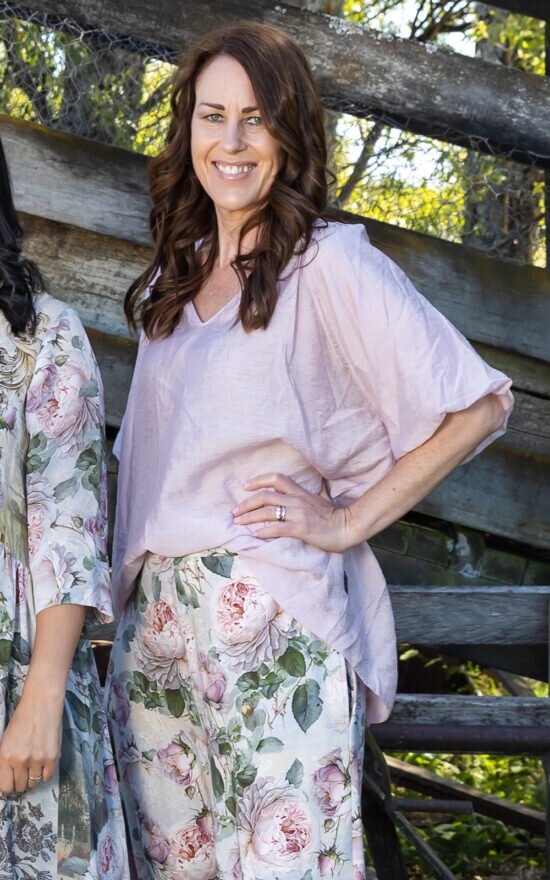 Julie Top product photo.