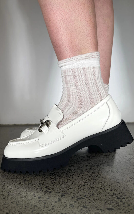 Short Frill Sock product photo.