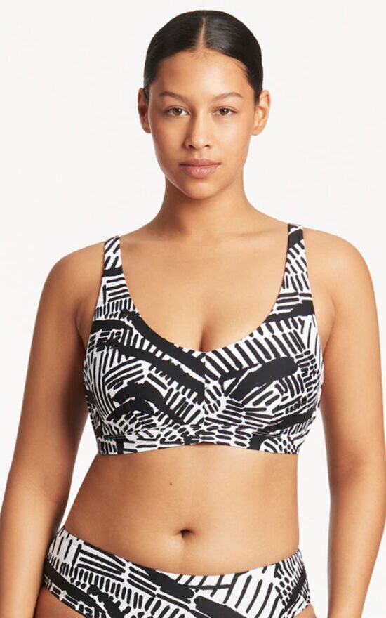 E/F Cup Bralette product photo.
