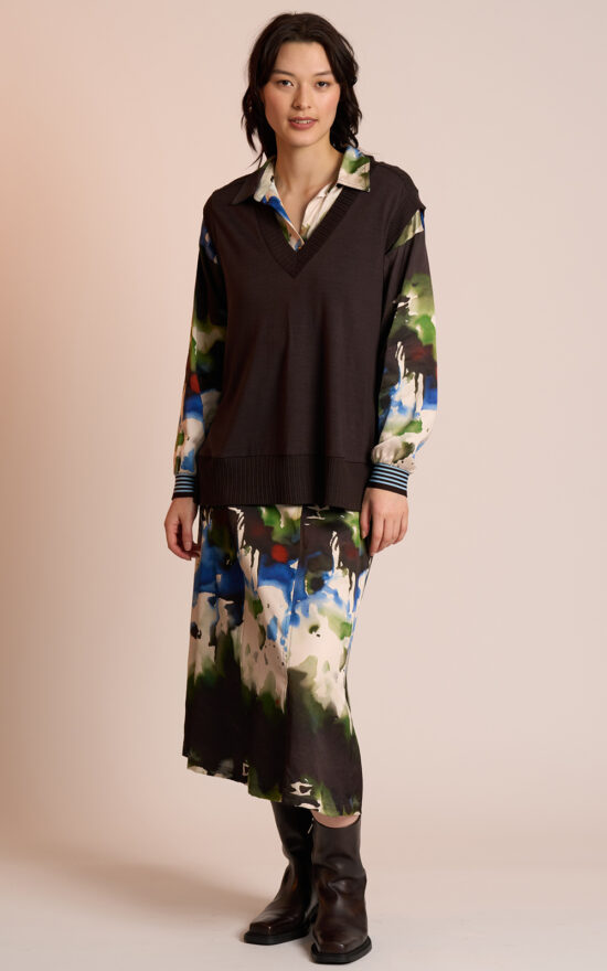 Ivy Vest product photo.