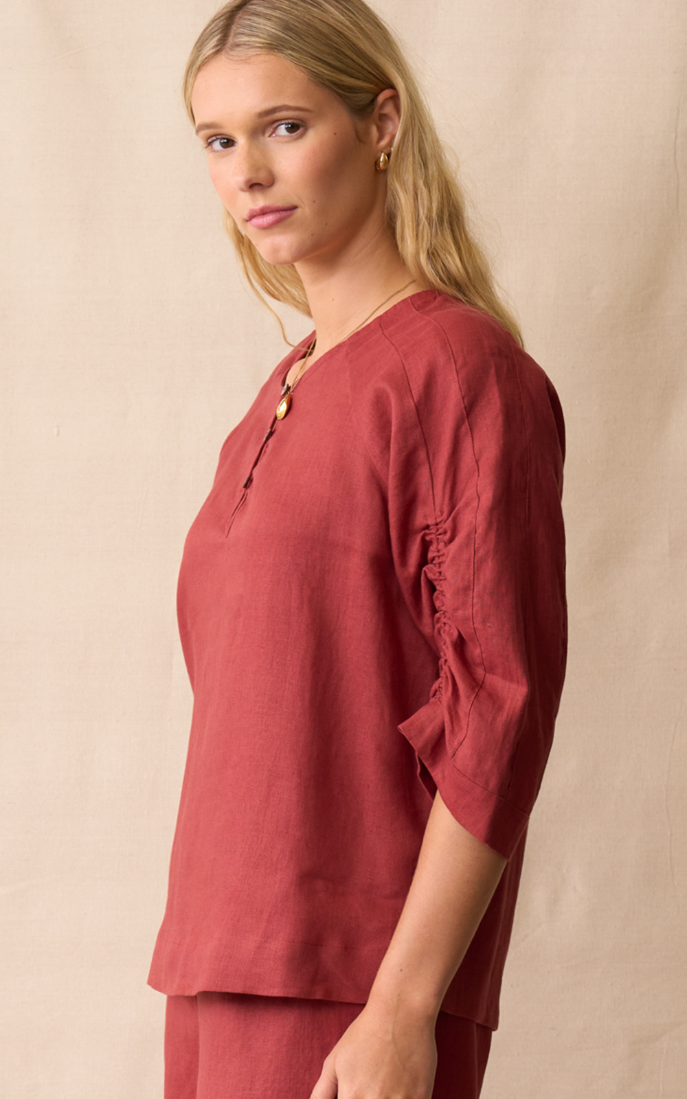 Provence Top product photo.