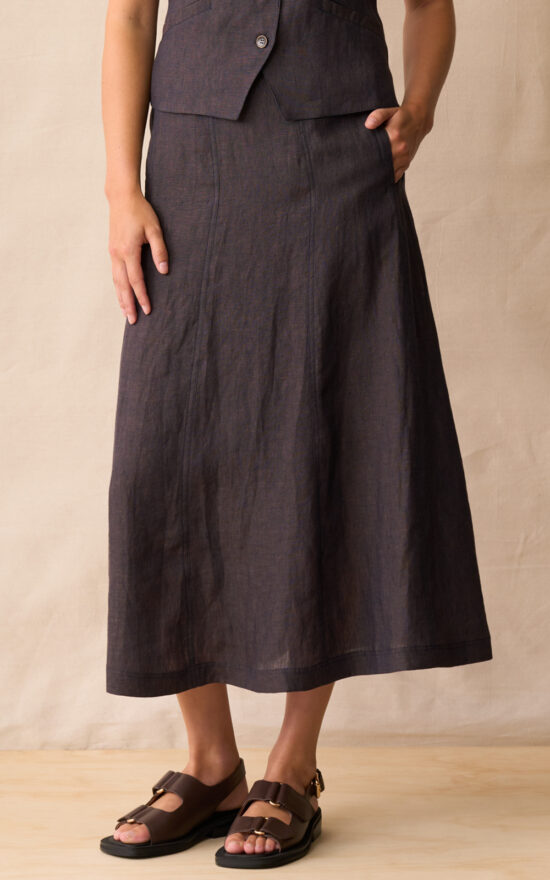 Harper Skirt product photo.