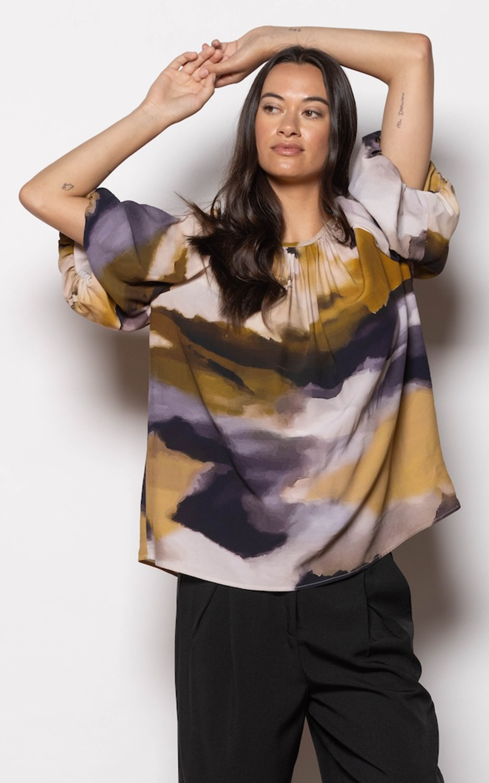 Primrose Top product photo.