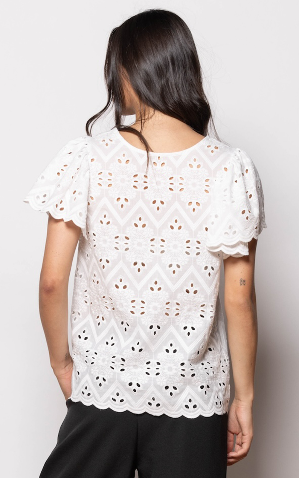 Flora Top product photo.