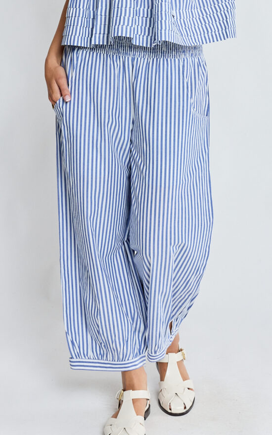 Sylvie Balloon Pant product photo.