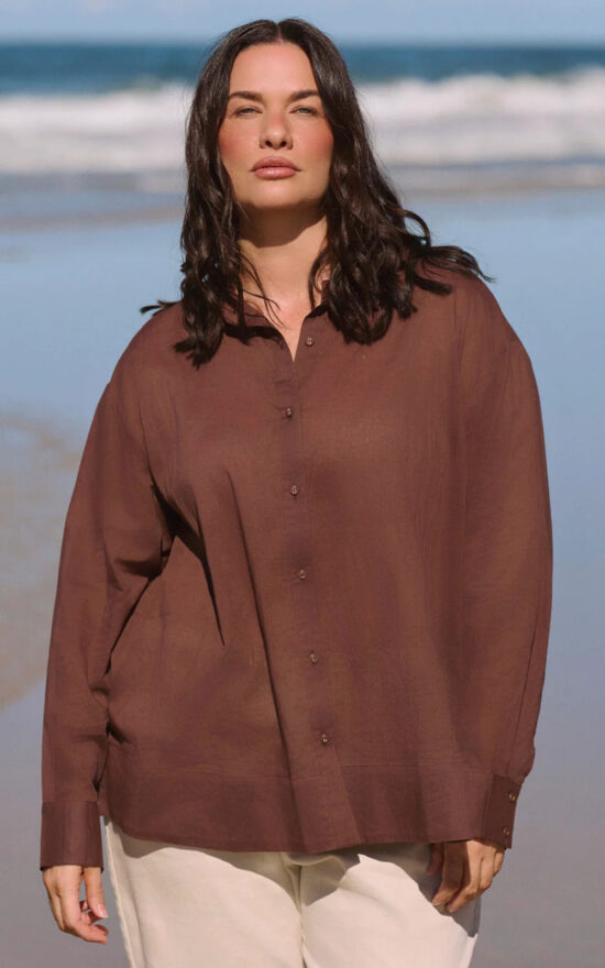 Raya Boxy Shirt product photo.