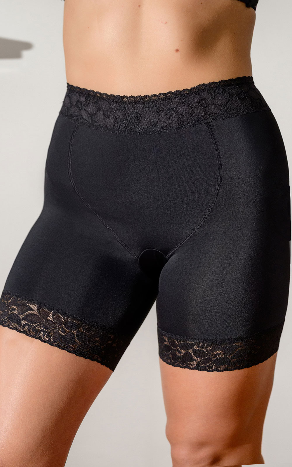 Tummy Smooth Anti Chafing Short product photo.