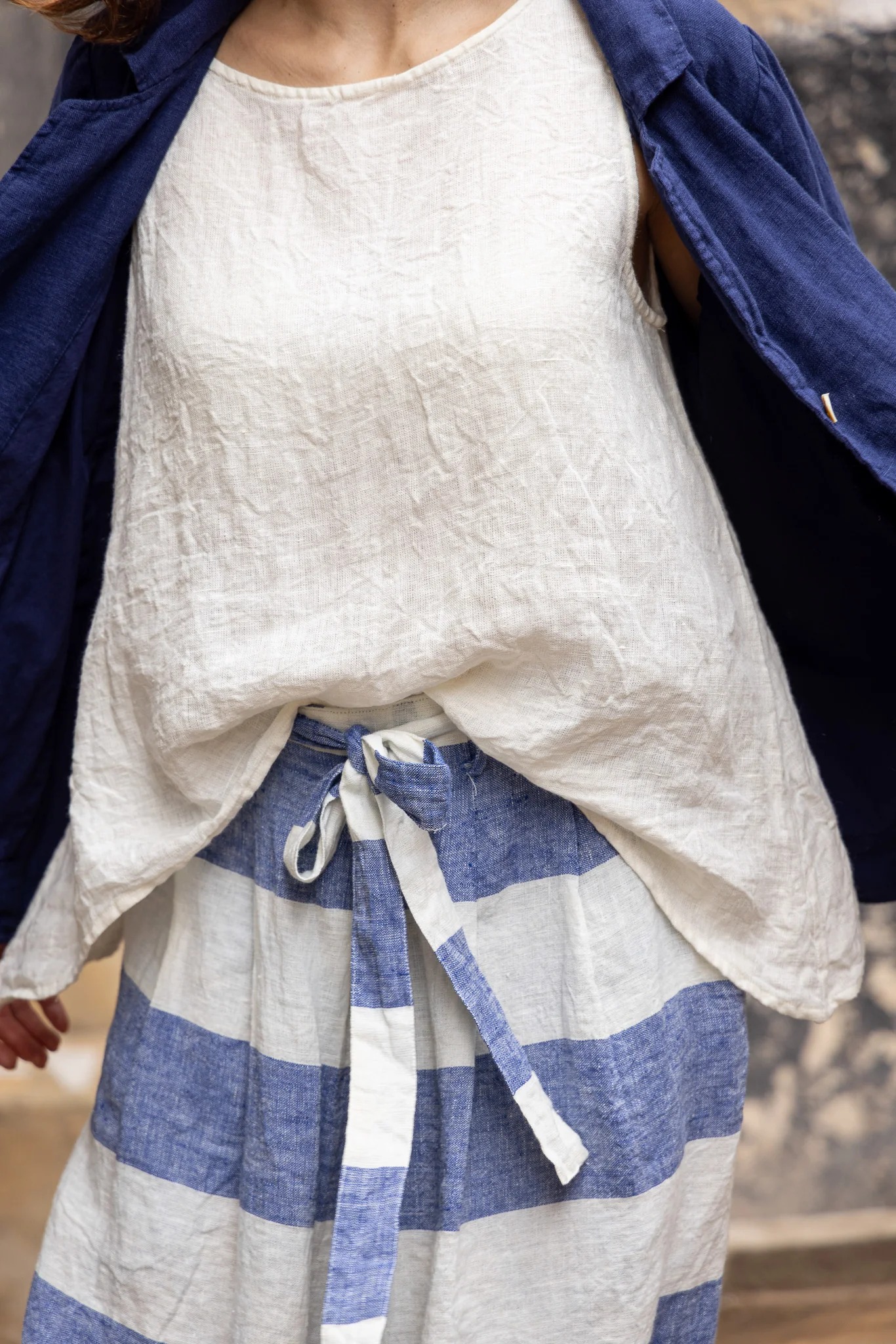 Taji Top Linen product photo.