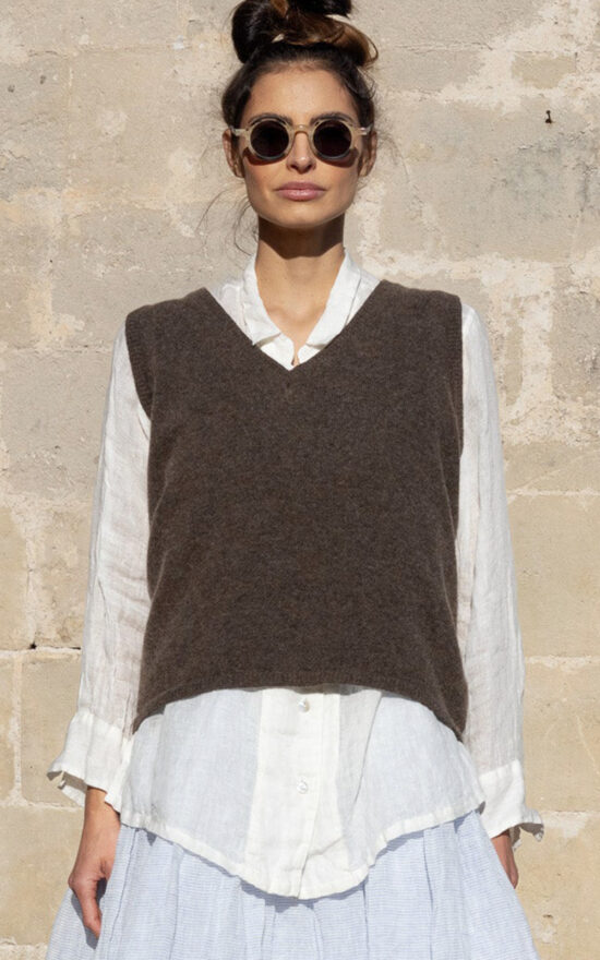 Tanja Vest Wool  product photo.