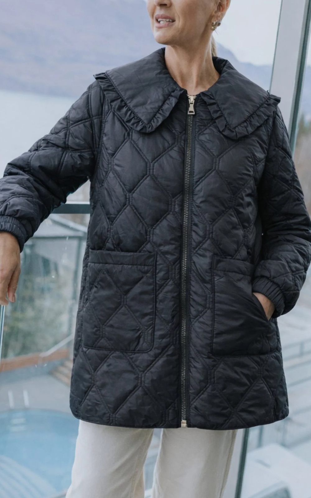 Tess Coat  product photo.