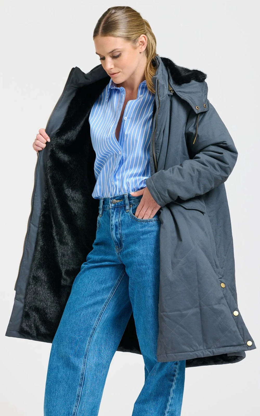 The Aspen Coat product photo.
