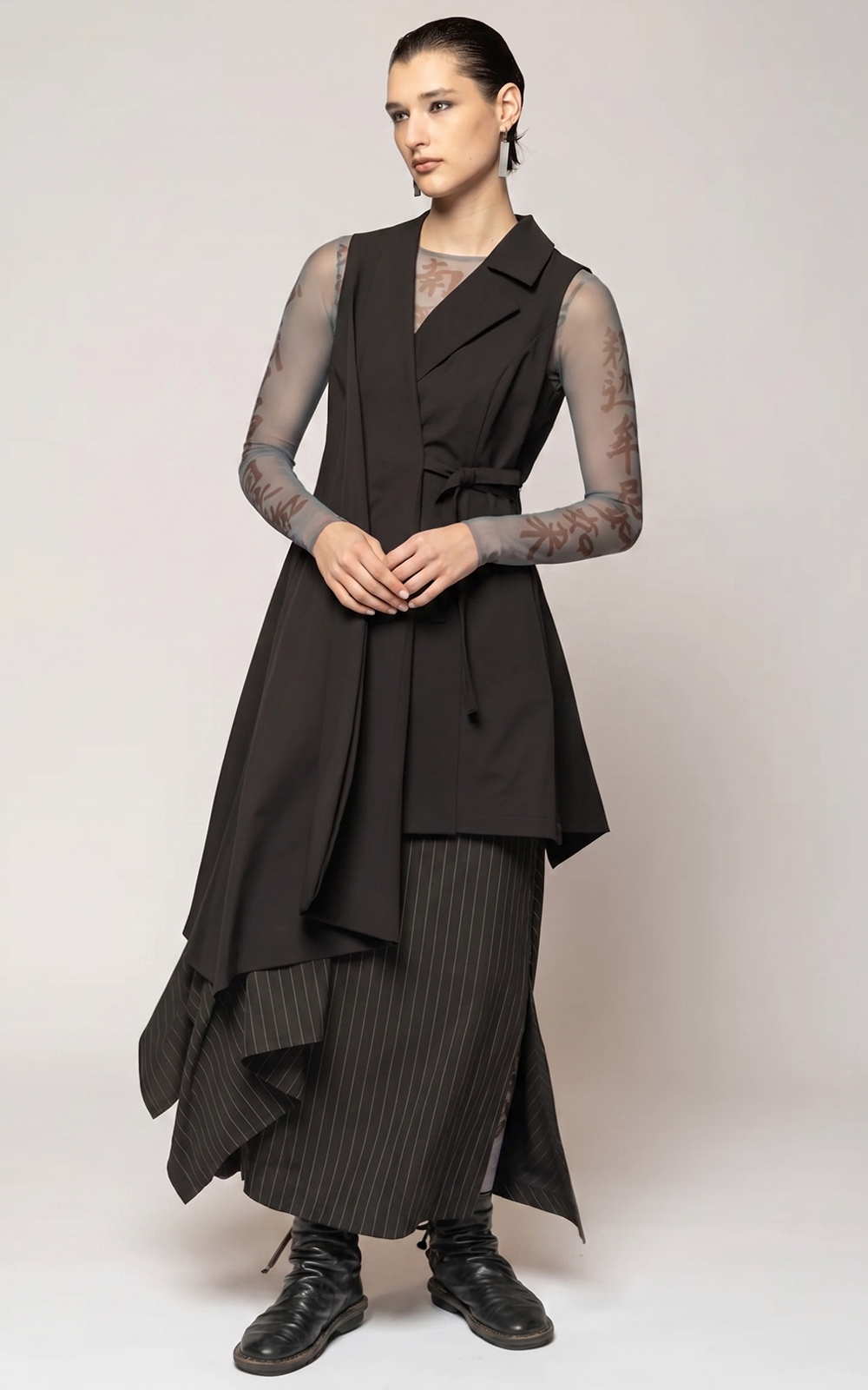 Tatu Mesh Top product photo.