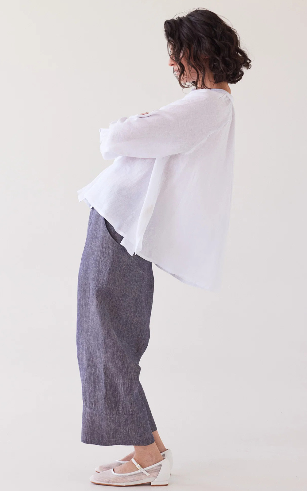 Vento Shirt product photo.