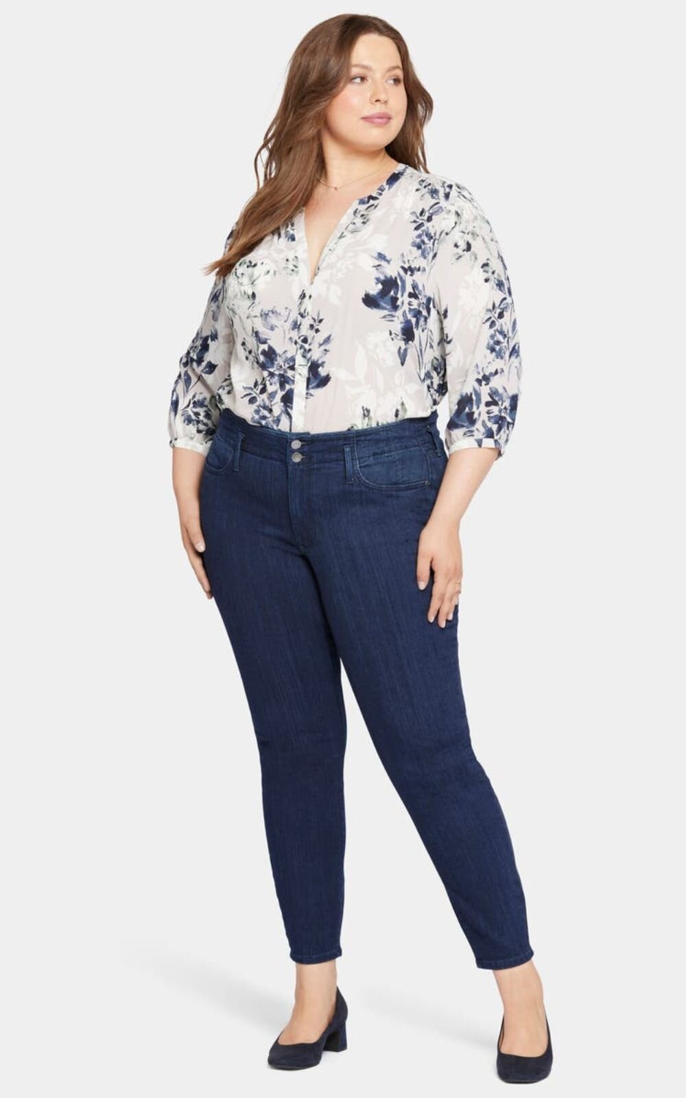 Womens Ami Skinny Hollywood Wb product photo.