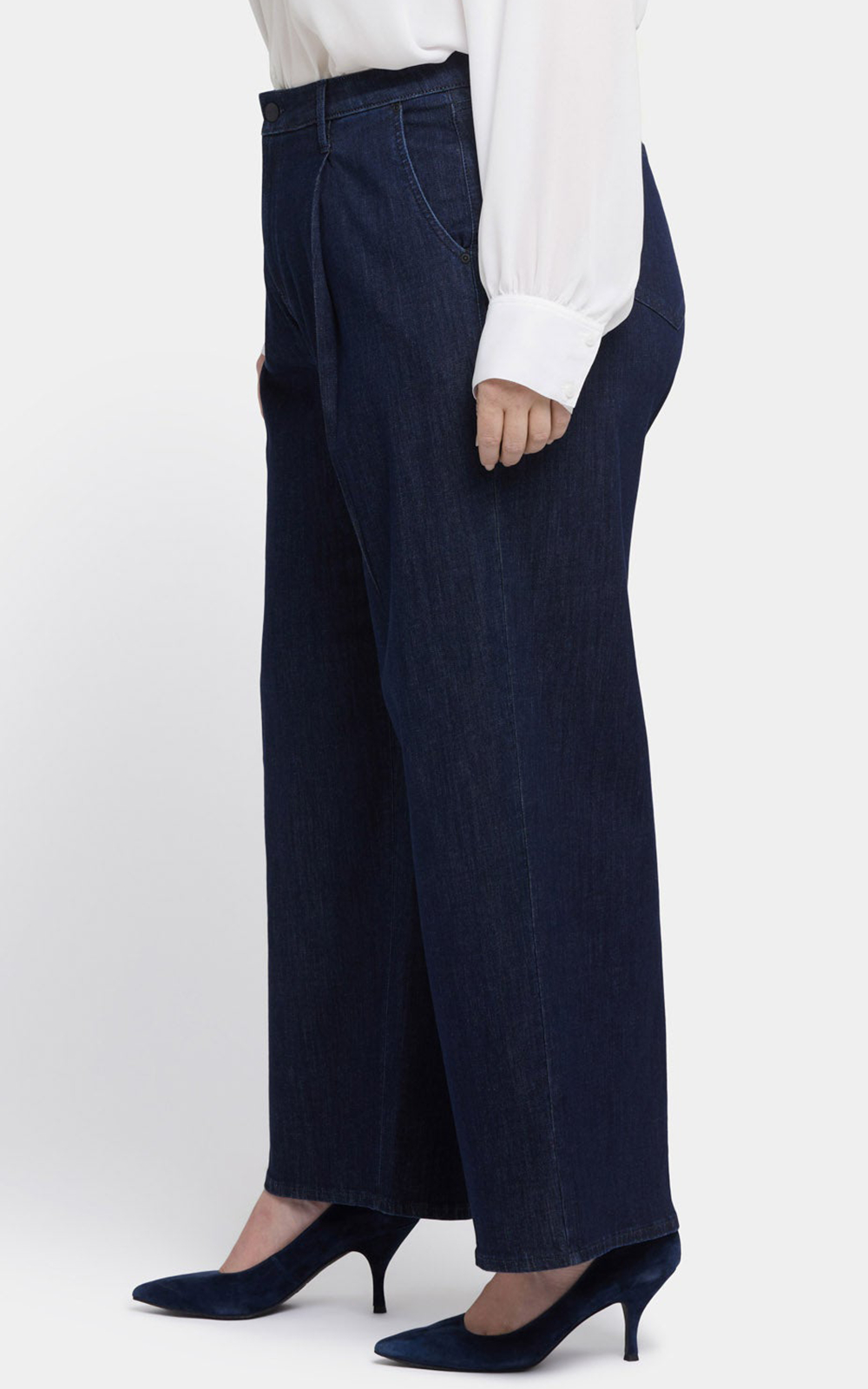 Womens Teresa Wide Leg Ankle With Pleats product photo.