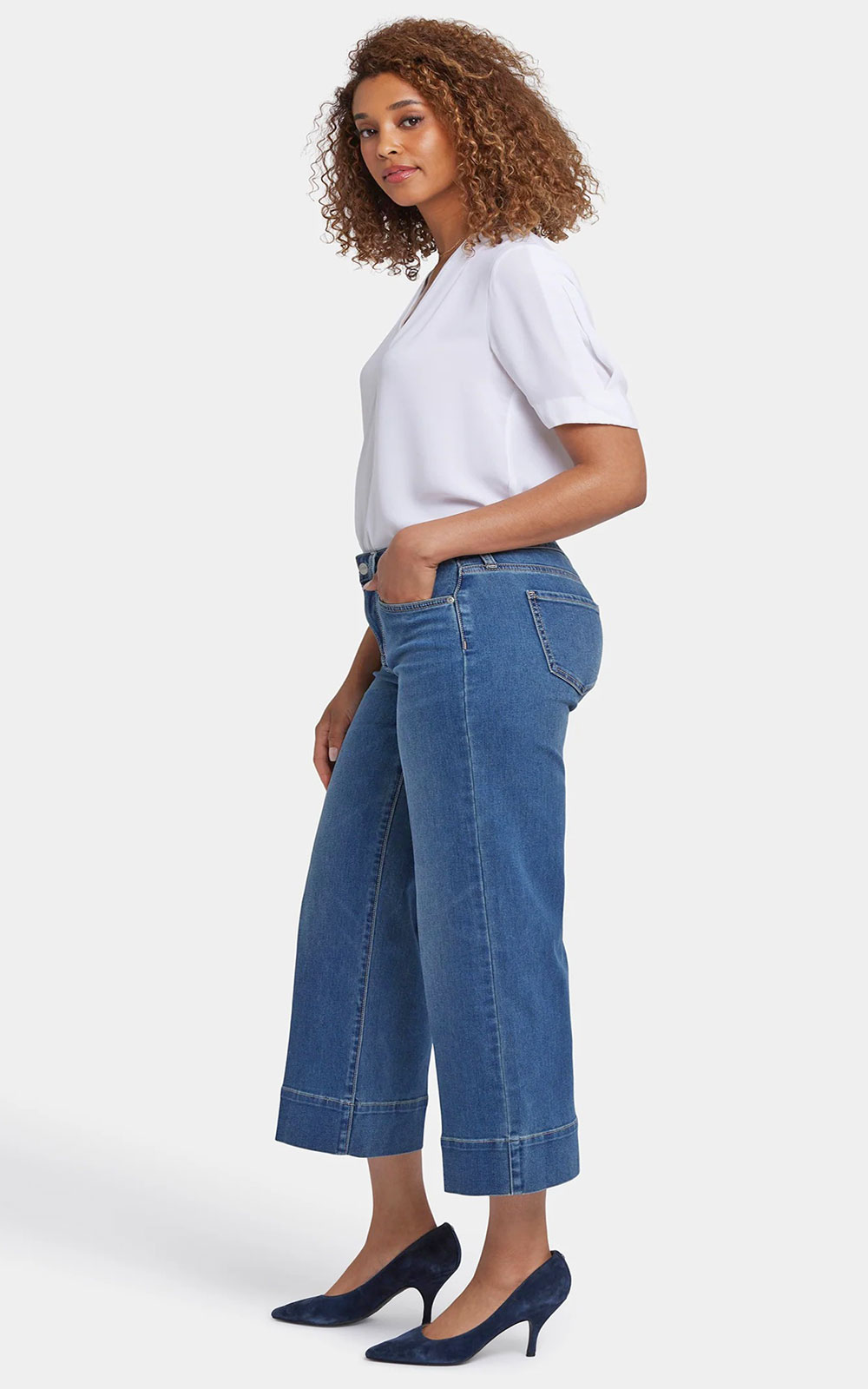 Womens Teresa Wide Leg Ankle 3 Hem product photo.