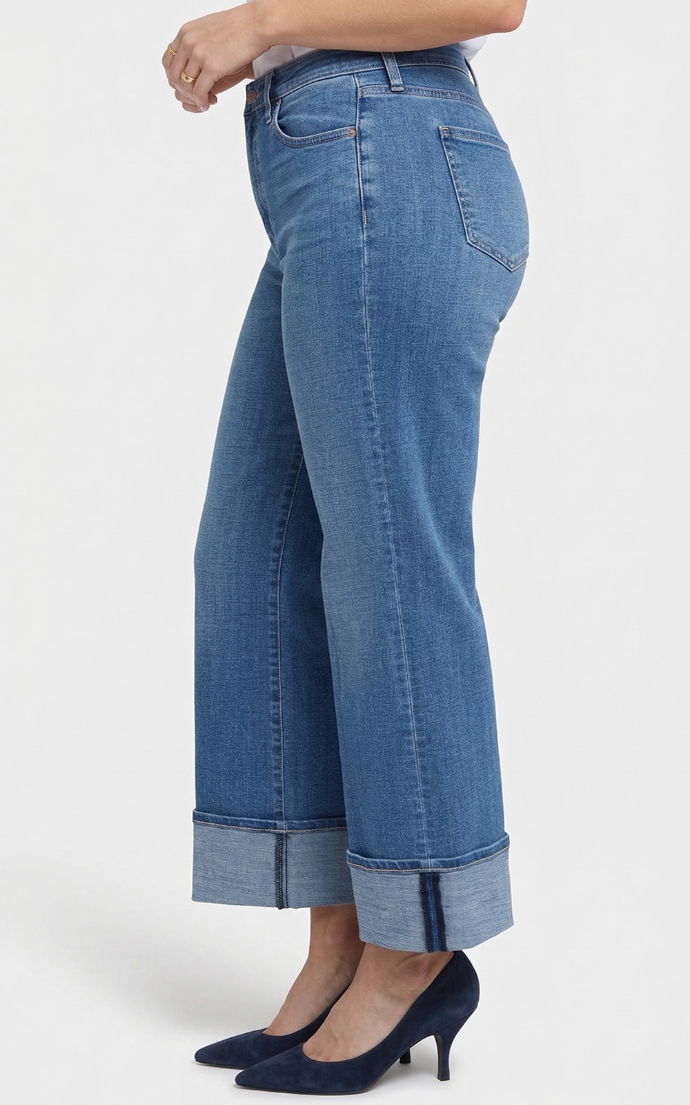 Womens Teresa Wide Leg Wide Cuff product photo.