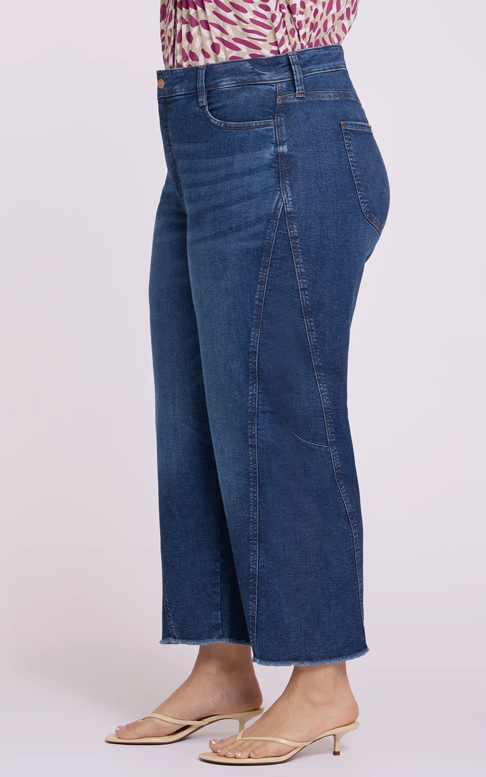 Womens Alyssa Hi-rise Jean product photo.