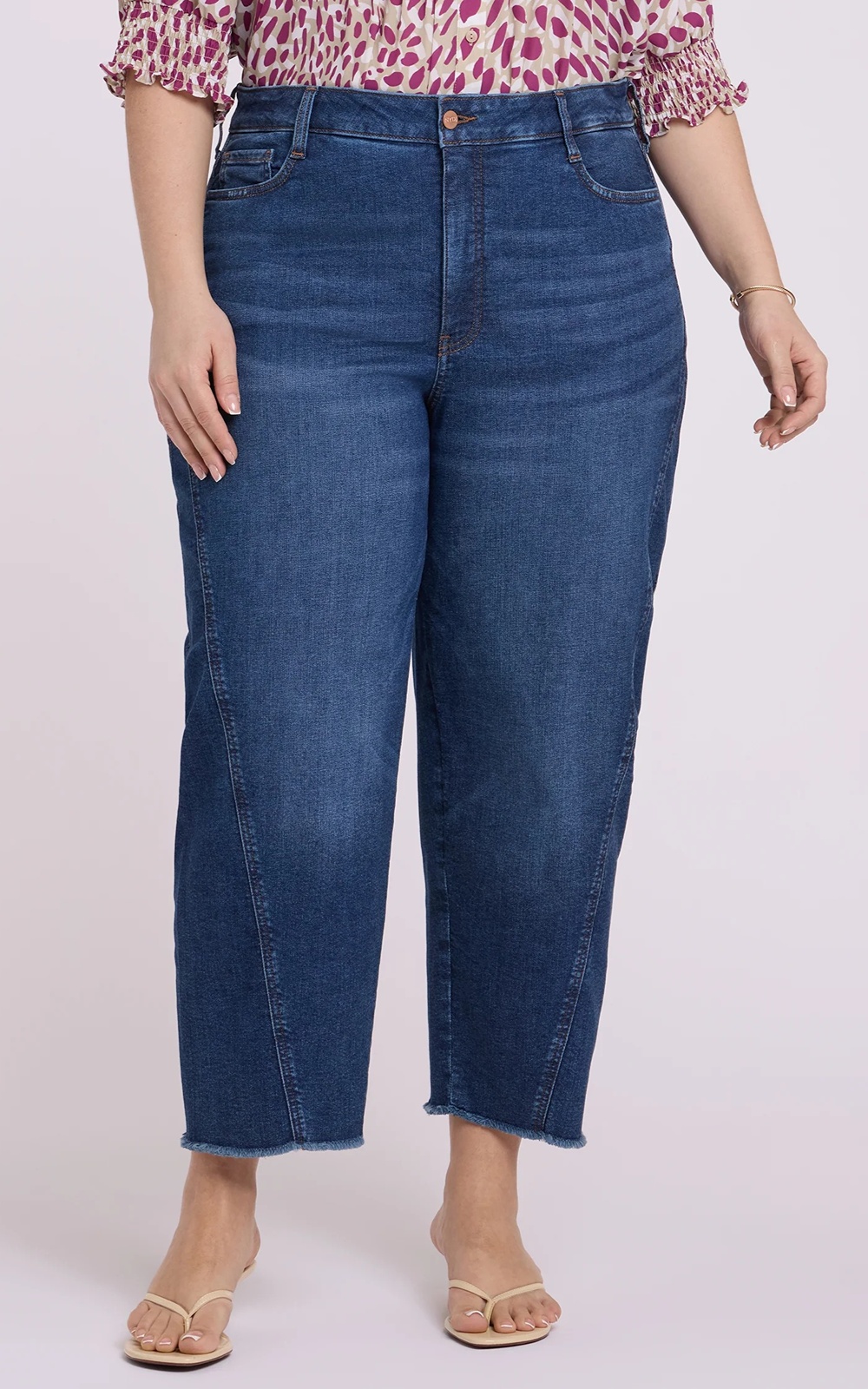 Womens Alyssa Hi-rise Jean product photo.