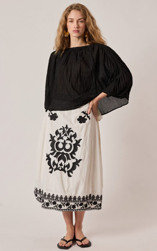 Yasmin Top product photo.
