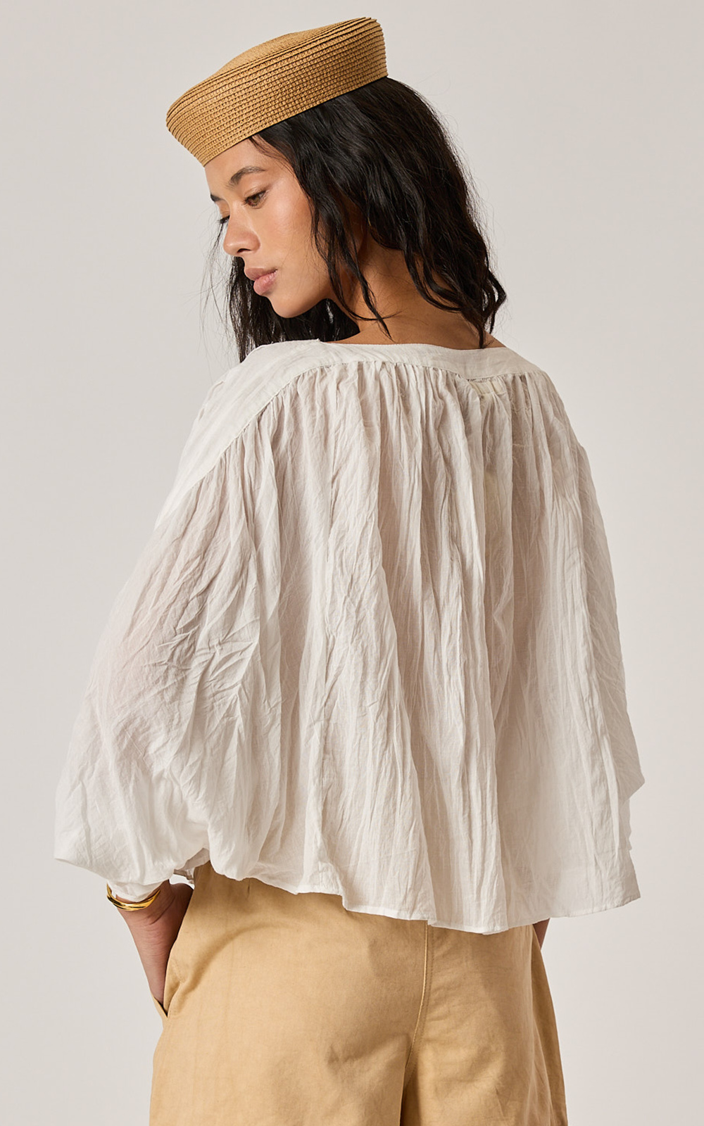 Yasmin Top product photo.