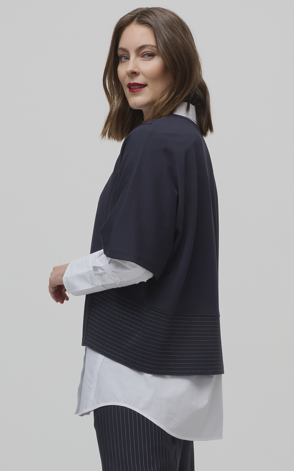 Essential Poplin Shirt product photo.