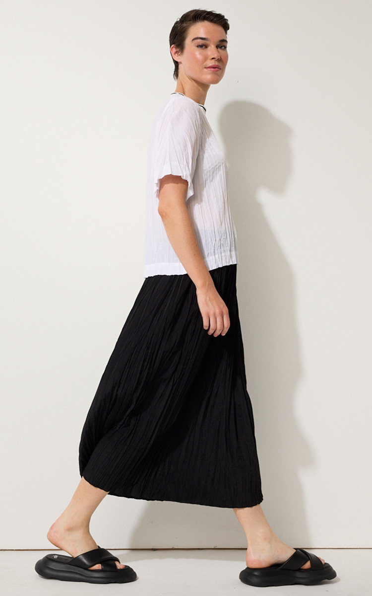 Crushed Travel Skirt product photo.