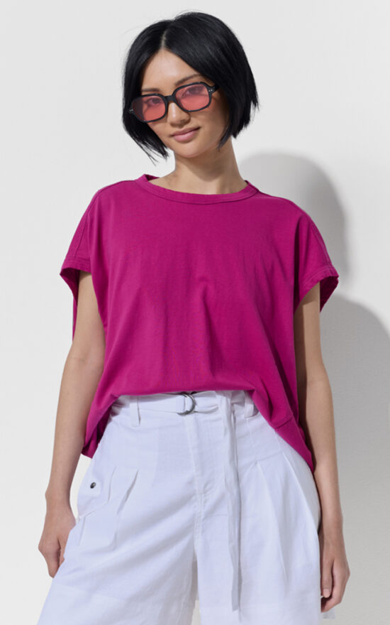 Cocoon Tee product photo.
