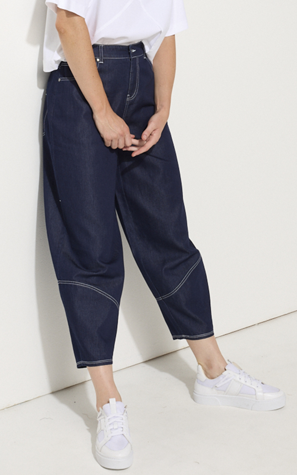 Denim Barrel Leg Pant product photo.