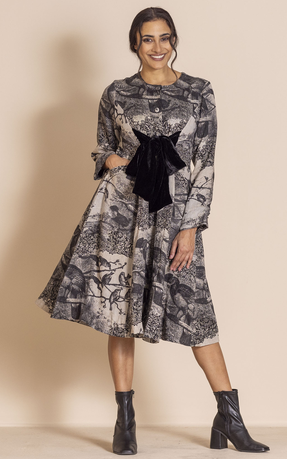 Parrot Zhivago Coat product photo.
