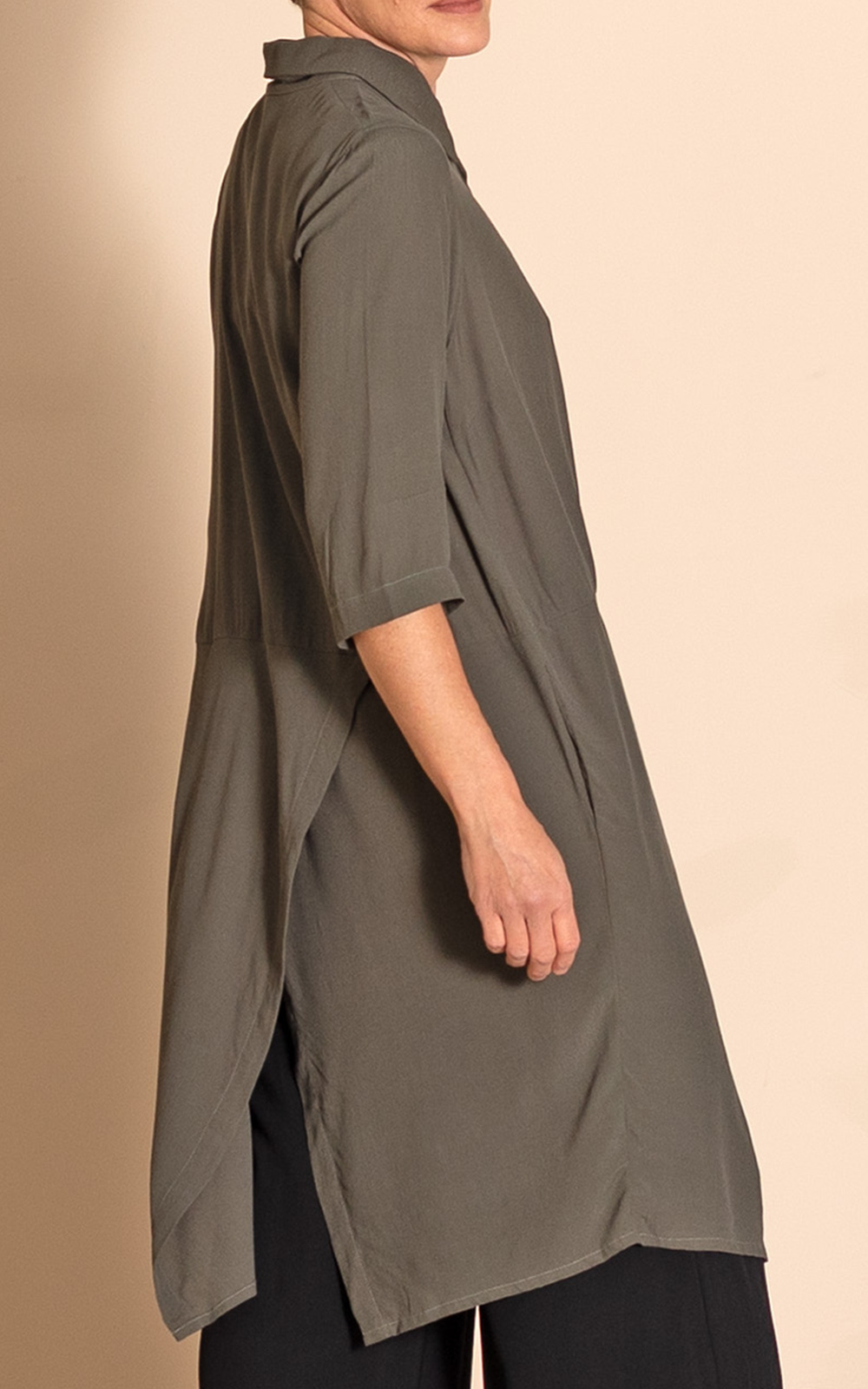 Crepe Long Envelope Shirt product photo.