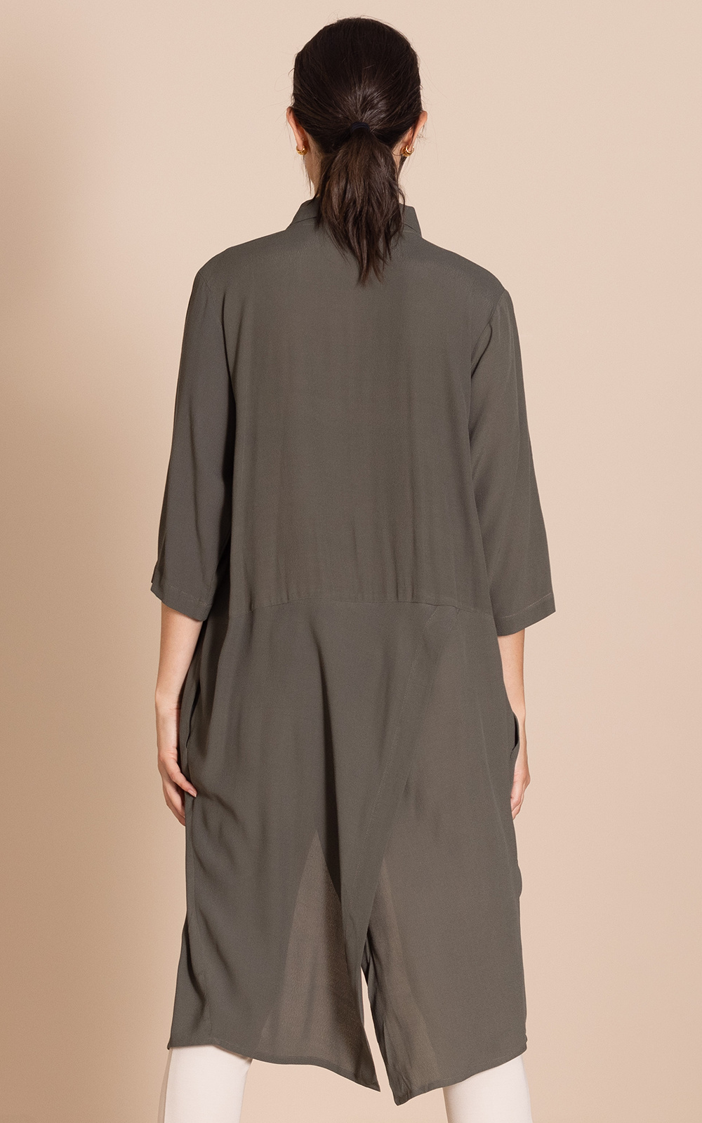Crepe Long Envelope Shirt product photo.