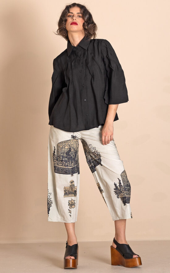 Bamboo Tuck Shirt product photo.