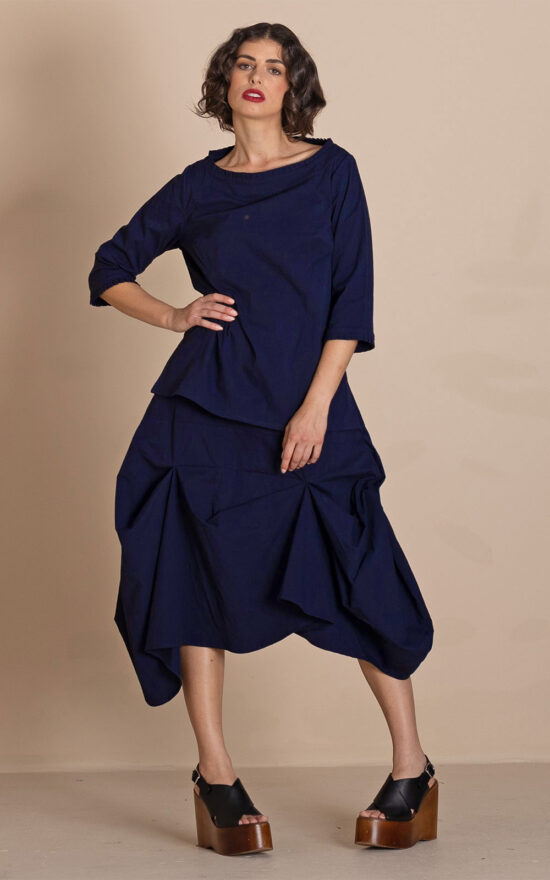 Tabinet Pleat Tee Top product photo.