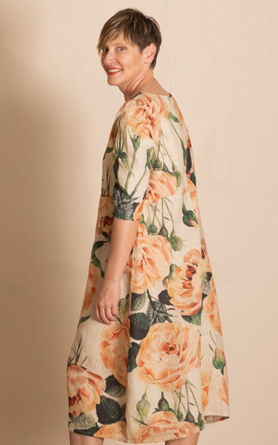 Roses Romance Dress product photo.