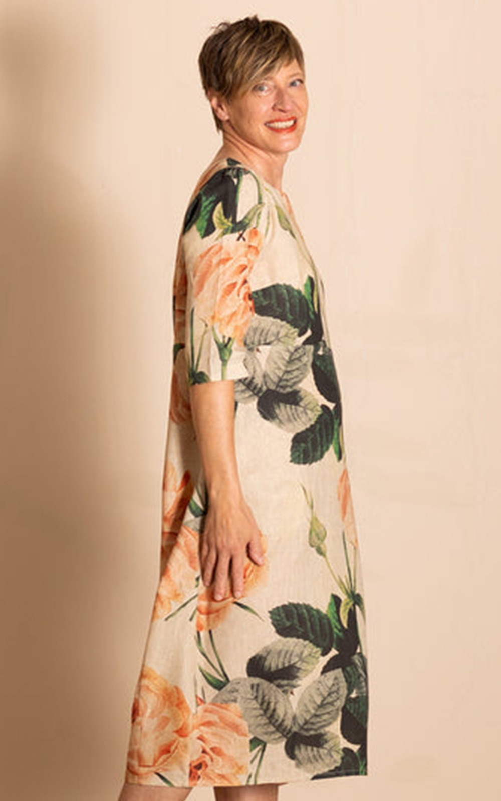 Roses Romance Dress product photo.