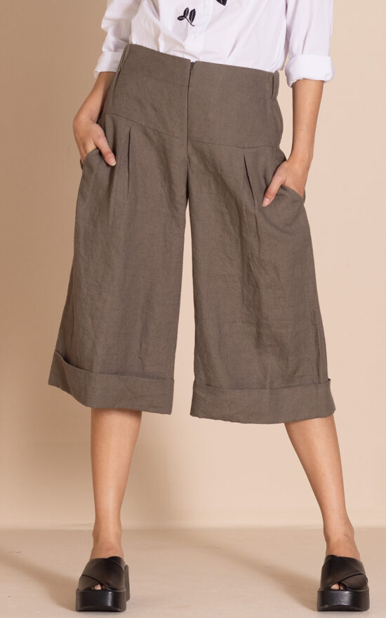 Lulu Plus Fours product photo.