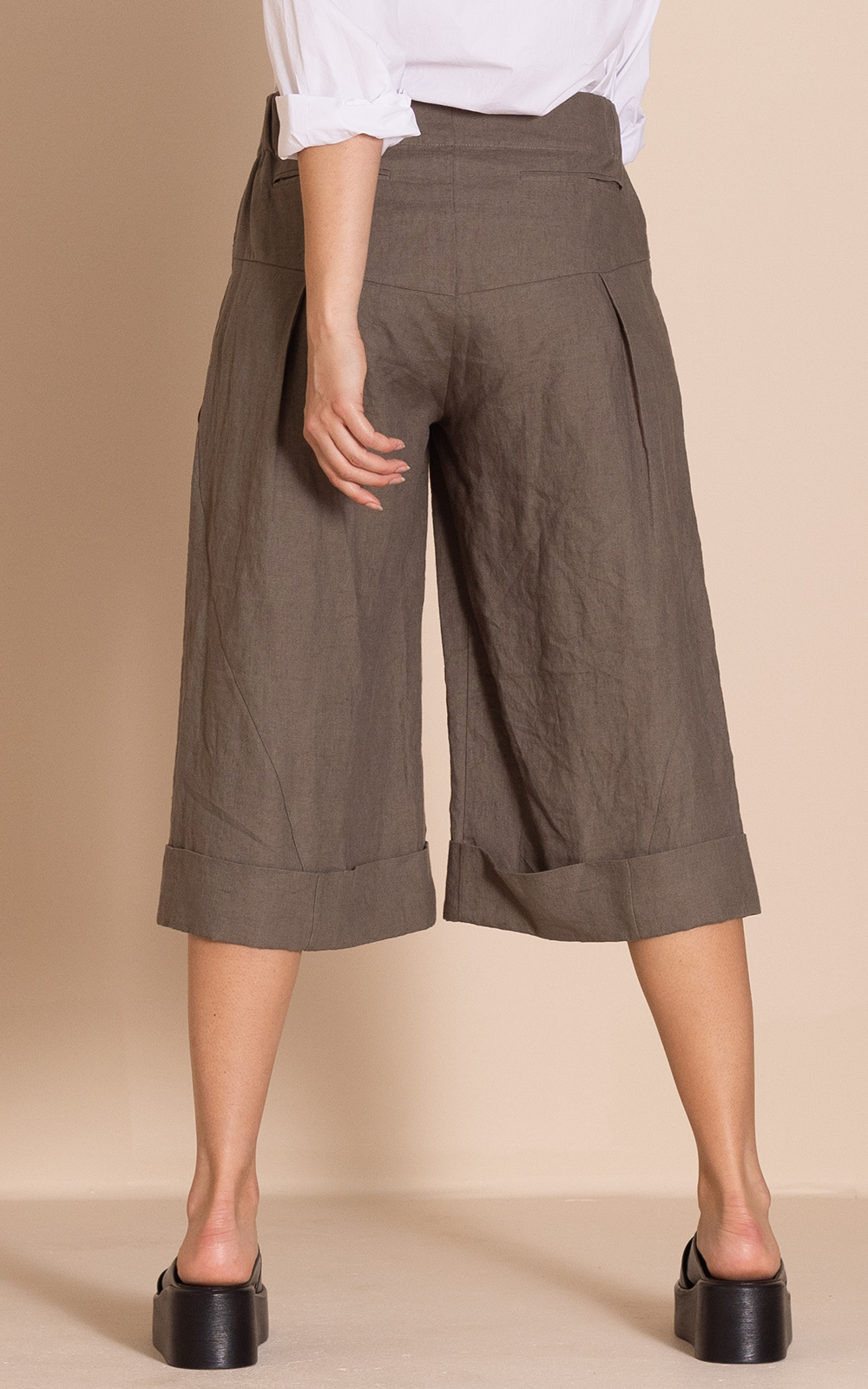 Lulu Plus Fours product photo.