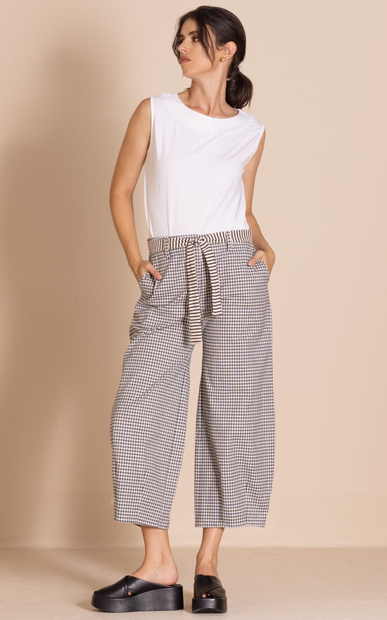Check Barrel Pant product photo.