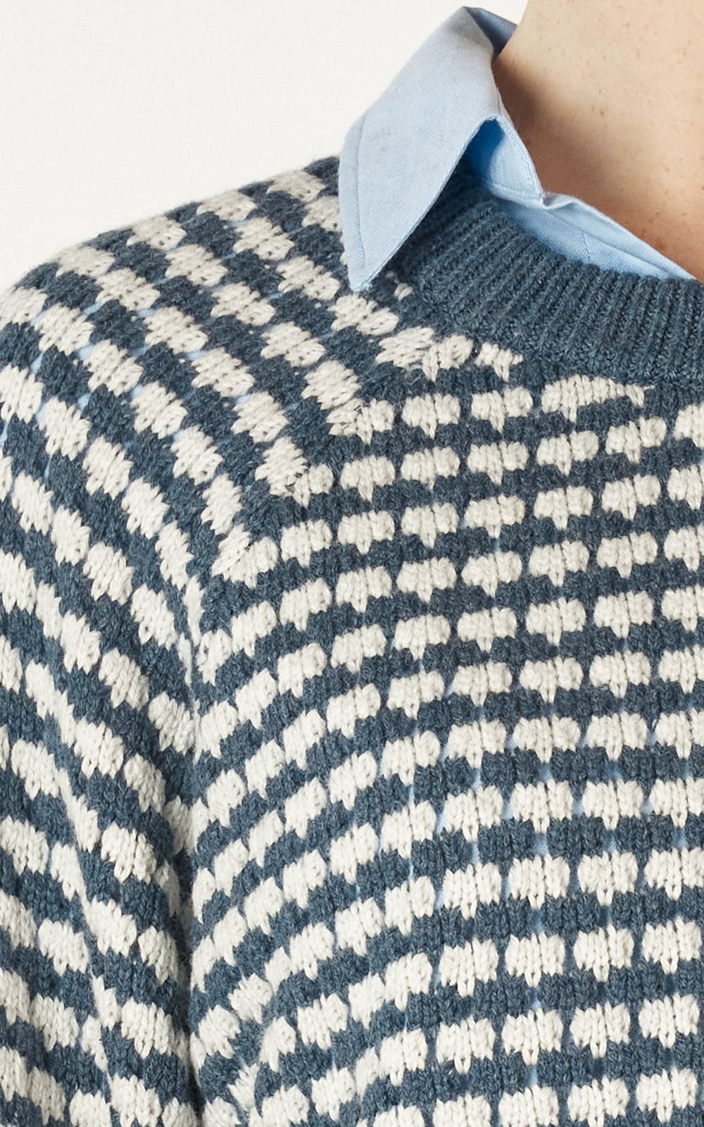 Texture Jumper product photo.